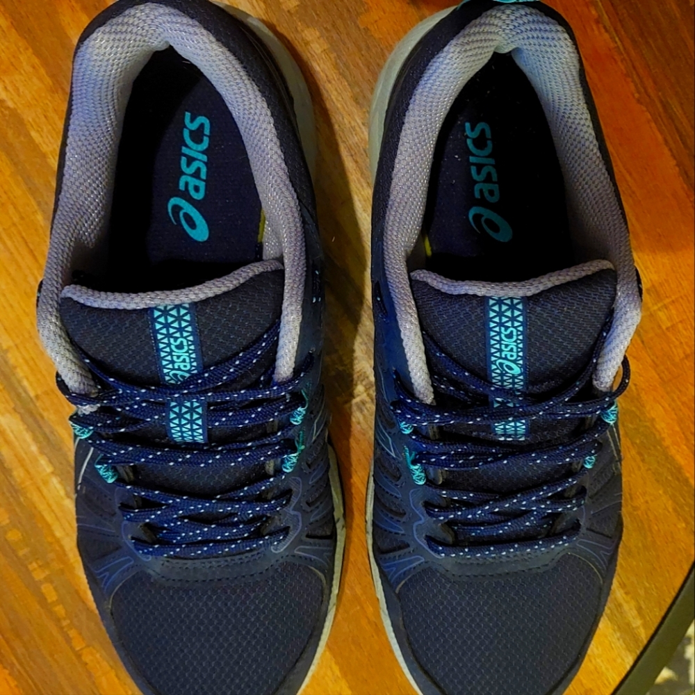 Acics Wonen Gel-Venture 7 Running Shoes 9.5 Wide